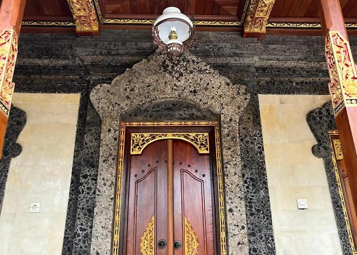 Ananda House ホームステイ